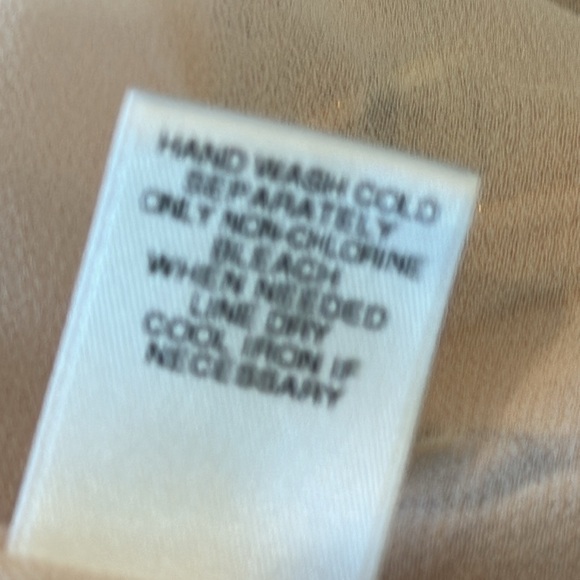 Chelsea & Violet Floral Tiered Cold Shoulder Midi Dress Size Small - Picture 10 of 11